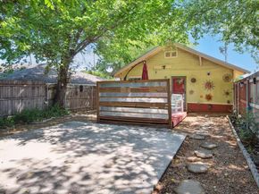 820  Lakey Street , Denton Texas 76205