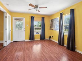 820  Lakey Street , Denton Texas 76205
