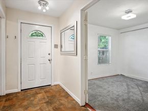 820  Lakey Street , Denton Texas 76205