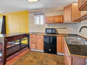 820  Lakey Street , Denton Texas 76205