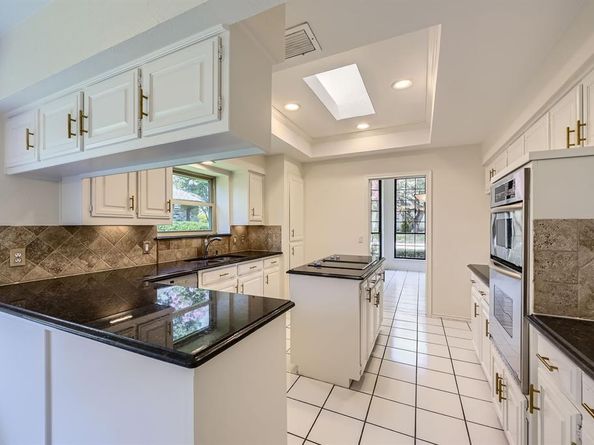 6226  Liberty Hill , Dallas Texas 75248