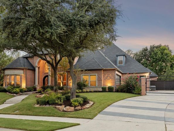1108  Waterfall Drive , McKinney Texas 75072