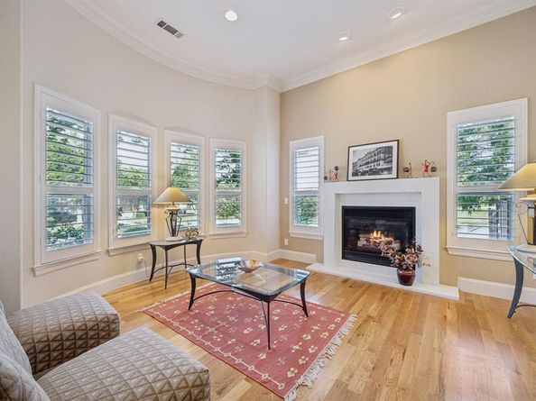 1108  Waterfall Drive , McKinney Texas 75072
