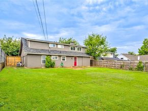 118 W Phillips Court , Grand Prairie Texas 75051