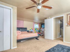118 W Phillips Court , Grand Prairie Texas 75051