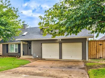 118 W Phillips Court 