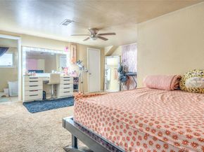 118 W Phillips Court , Grand Prairie Texas 75051