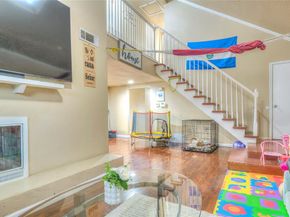 118 W Phillips Court , Grand Prairie Texas 75051