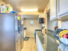 118 W Phillips Court , Grand Prairie Texas 75051