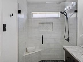 5928  Woodoak Drive , Dallas Texas 75249