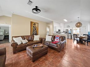 5928  Woodoak Drive , Dallas Texas 75249