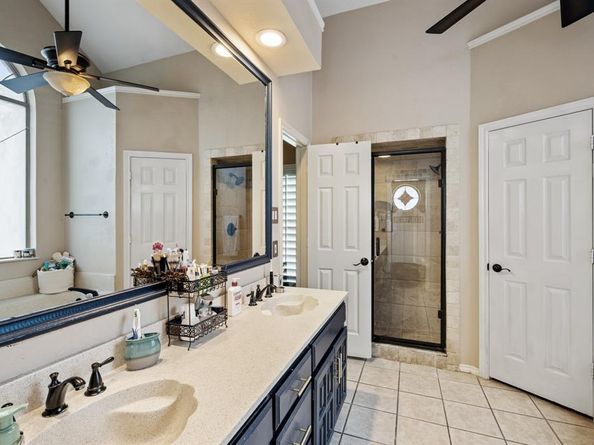6705  Mt Vernon Court , Arlington Texas 76017