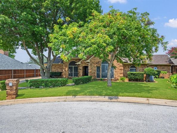 6705  Mt Vernon Court , Arlington Texas 76017