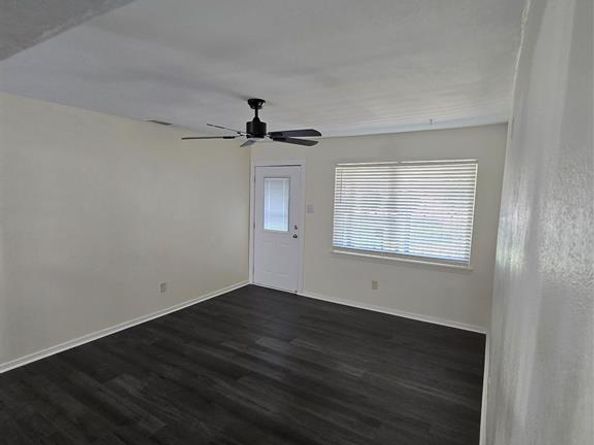 7904  Silverdale Drive , Dallas Texas 75232