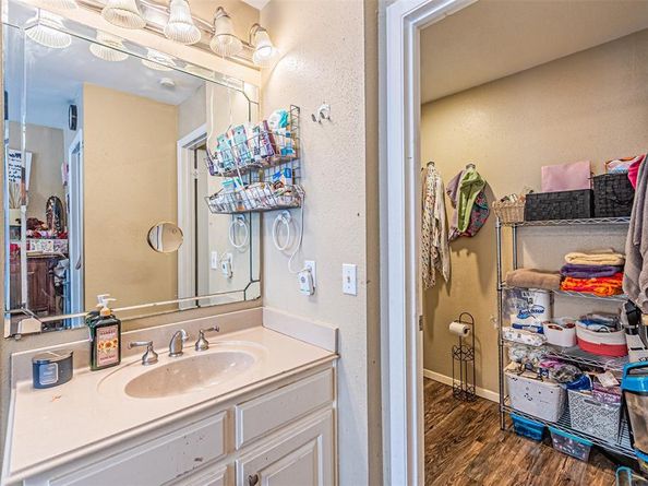 4419  Westminster Drive , Irving Texas 75038