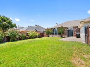 2124  Hickory Ridge Drive , Mesquite Texas 75181