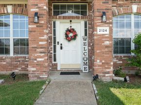 2124  Hickory Ridge Drive , Mesquite Texas 75181