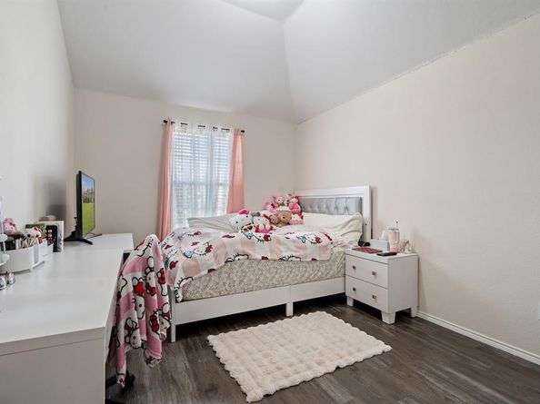 2124  Hickory Ridge Drive , Mesquite Texas 75181