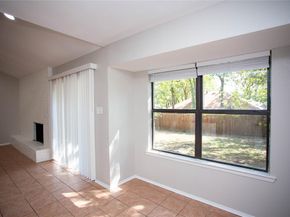 632  Lake Crest Parkway , Azle Texas 76020