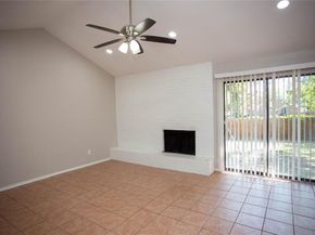 632  Lake Crest Parkway , Azle Texas 76020