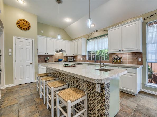 2016  Whitney Lane , McKinney Texas 75072