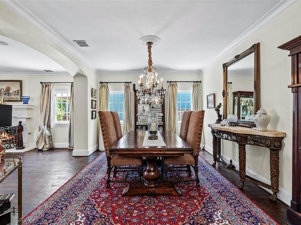 5910  Velasco Avenue , Dallas Texas 75206