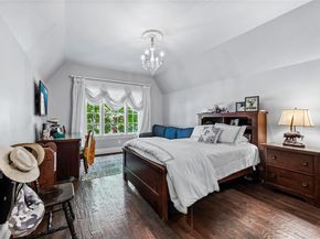 5910  Velasco Avenue , Dallas Texas 75206