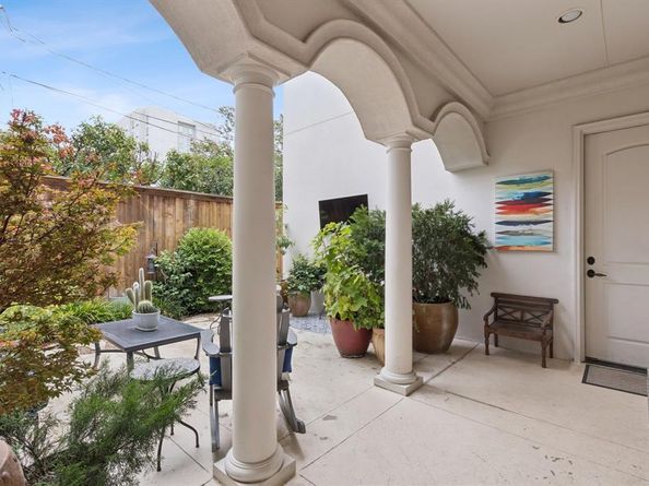 4142  Prescott Avenue , Dallas Texas 75219