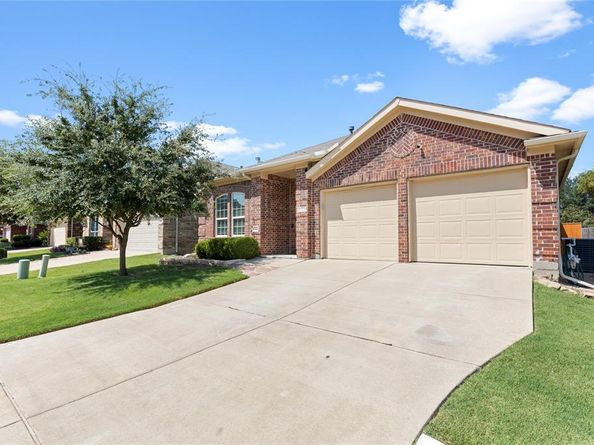 8312  Orchard Creek Road , Fort Worth Texas 76123