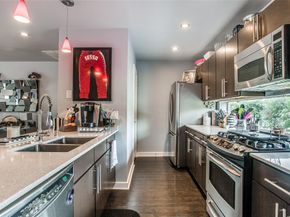 4213  Dickason Avenue  10, Dallas Texas 75219