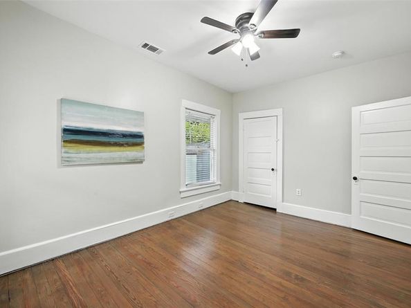 1704  Washington Avenue , Fort Worth Texas 76110