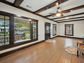 1704  Washington Avenue , Fort Worth Texas 76110
