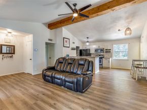 516  Lake Crest Parkway , Azle Texas 76020