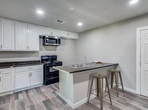 2826  McGee Street , Fort Worth Texas 76112