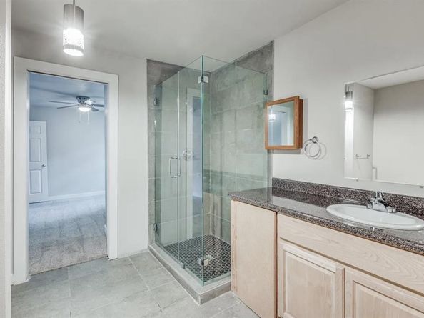 2826  McGee Street , Fort Worth Texas 76112