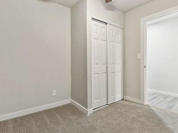 2826  McGee Street , Fort Worth Texas 76112