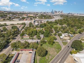 815  Viola Street , Dallas Texas 75203