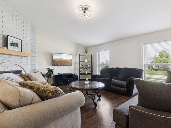 5305  Sagers Boulevard , The Colony Texas 75056