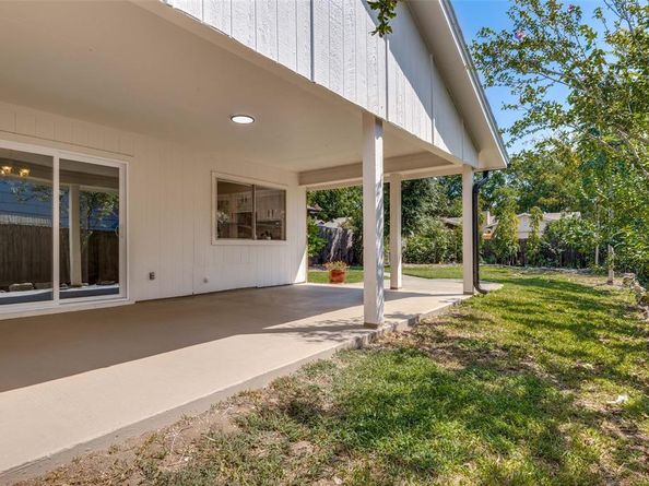 2214  Sam Houston Drive , Garland Texas 75044