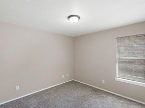 1225  Mountain Air Trail , Fort Worth Texas 76131