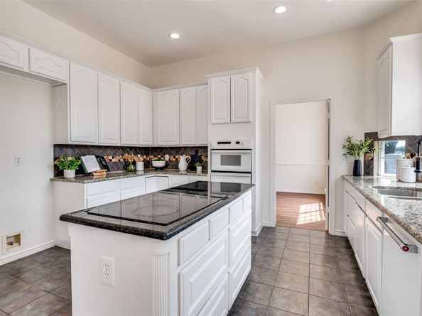 6424  Willowstone Trail , Arlington Texas 76018
