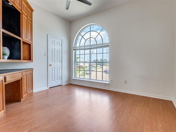 6424  Willowstone Trail , Arlington Texas 76018
