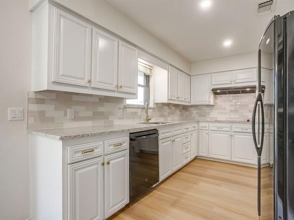 4733  Cinnamon Hill Drive , Fort Worth Texas 76133