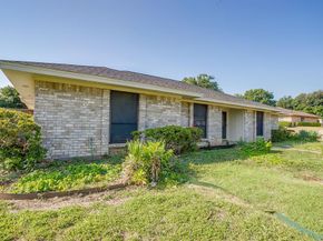4733  Cinnamon Hill Drive , Fort Worth Texas 76133