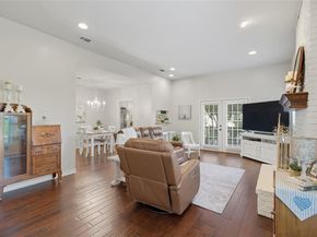 5843  Lake Point Drive , Arlington Texas 76016
