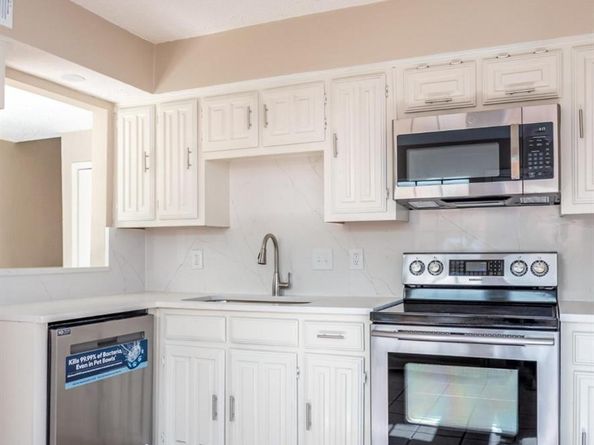 2118  Windy Drive , Garland Texas 75044