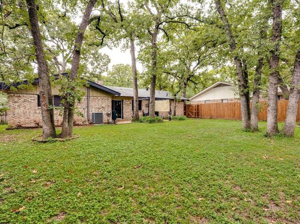 6721  Yolanda Drive , Fort Worth Texas 76112