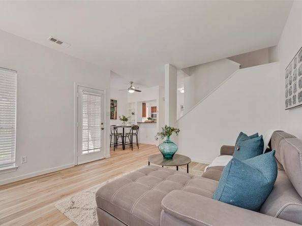 4067  Beltway Drive  101, Addison Texas 75001