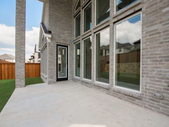 2636  Warm Springs Lane , Celina Texas 75009