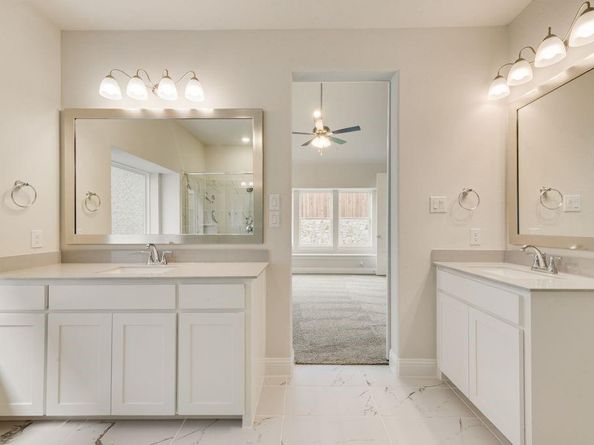 2636  Warm Springs Lane , Celina Texas 75009